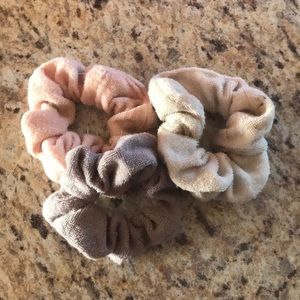 Towel scrunchie